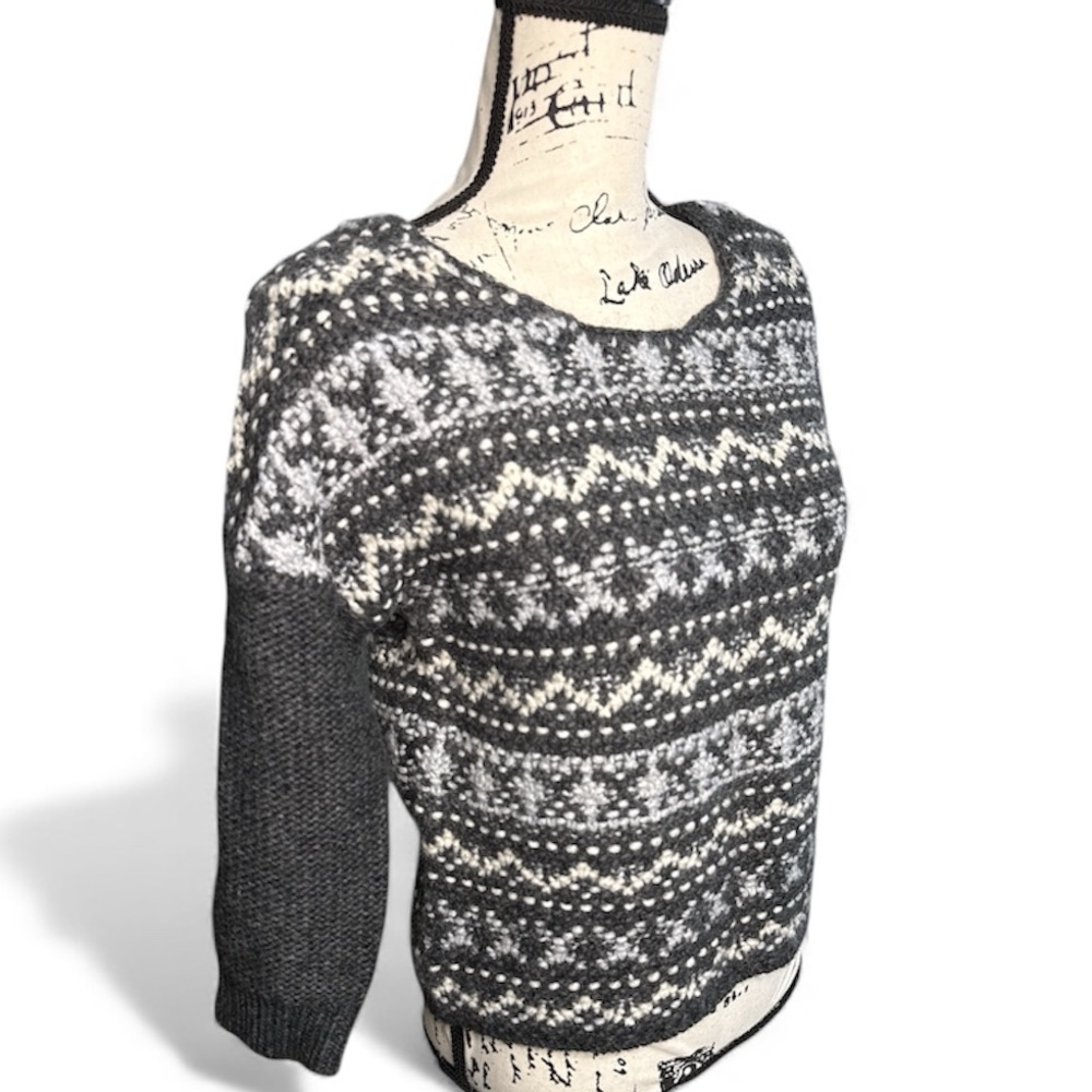 Loft Chunky Crocheted Nordic Wool Alpaca Blend Cropped Sweater Women’s Small Top